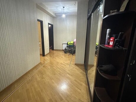 2-комнатная квартира, 81 м², Bakıxanov: 250 000 ₼ 4