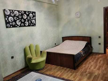 1-комнатная квартира, 50 м², İnşaatçılar: 190 000 ₼ 5