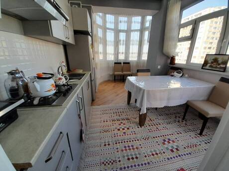 Kirayə 2 otaqlı mənzil, 75 m², İnşaatçılar: 1 000 ₼/ay 5