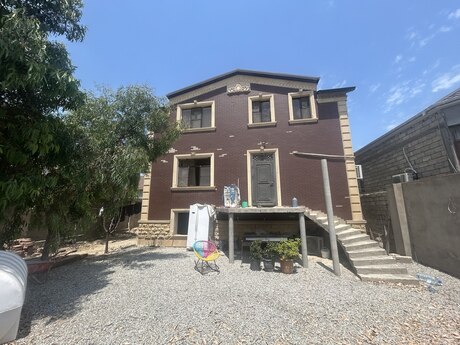8 otaqlı həyət evi, 270 m², Yeni Ramana: 175 000 ₼ 2