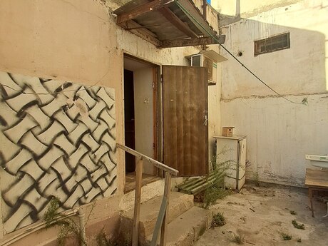 1 otaqlı həyət evi, 40 m², Həzi Aslanov: 64 000 ₼ 2