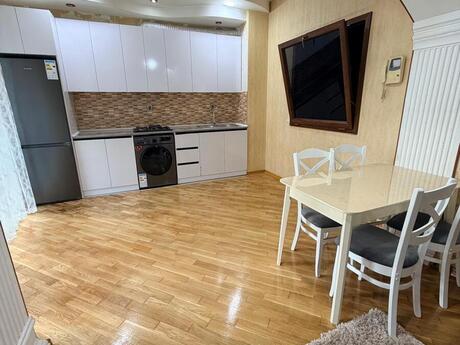 Kirayə 3 otaqlı mənzil, 120 m², Nəriman Nərimanov: 1 000 ₼/ay 4