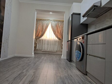 3-комнатная квартира, 85 м², 20 Yanvar: 224 500 ₼ 2