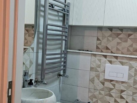 Kirayə 2 otaqlı mənzil, 100 m², 20 Yanvar: 750 ₼/ay 5