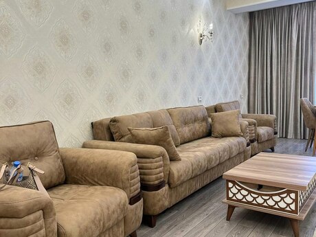 Kirayə 3 otaqlı mənzil, 150 m², Nizami: 2 500 ₼/ay 3