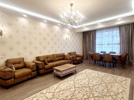 Kirayə 3 otaqlı mənzil, 150 m², Nizami: 2 500 ₼/ay 5