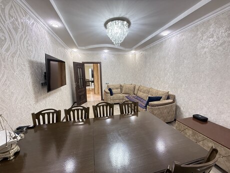 5 otaqlı mənzil, 120 m², Xalqlar Dostluğu: 290 000 ₼ 4