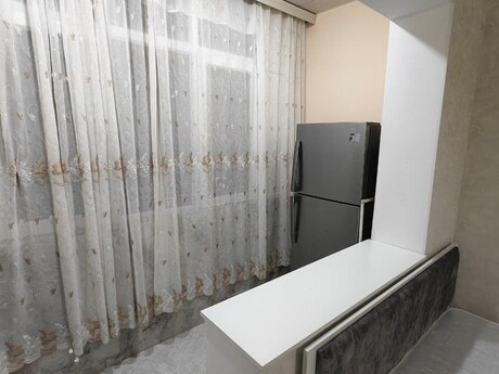 1-room apartment for rent, 45 m², Neftçilər: 470 ₼/mo 4