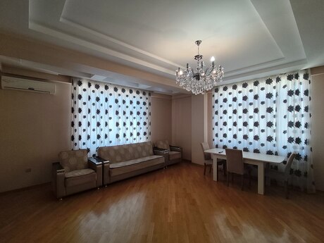 Kirayə 3 otaqlı mənzil, 160 m², Memar Əcəmi: 950 ₼/ay 2