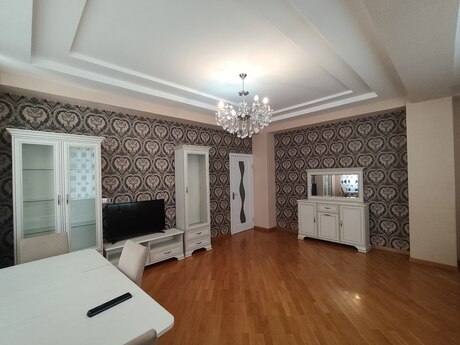 Kirayə 3 otaqlı mənzil, 160 m², Memar Əcəmi: 950 ₼/ay 3