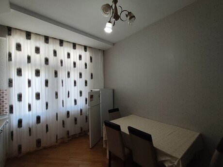 Kirayə 3 otaqlı mənzil, 160 m², Memar Əcəmi: 950 ₼/ay 5