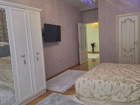 Kirayə 3 otaqlı mənzil, 145 m², Elmlər Akademiyası: 1 400 ₼/ay 3