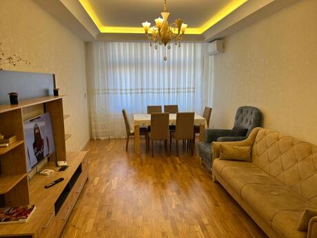 Kirayə 3 otaqlı mənzil, 100 m², Şah İsmayıl Xətai: 60 ₼/ay 3
