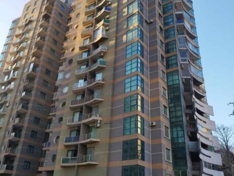 3 otaqlı mənzil, 170 m², 28 May: 518 000 ₼ 2