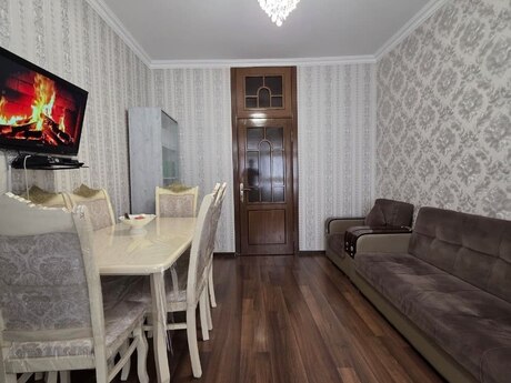 4 otaqlı mənzil, 111 m², İnşaatçılar: 238 000 ₼ 2