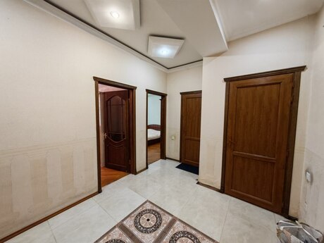 Kirayə 3 otaqlı mənzil, 95 m², Nəsimi: 950 ₼/ay 2