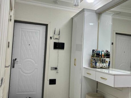 3-room new-build apartment for rent in Yeni Yasamal, 86 m², 850 AZN/mo, photo 4 / 10