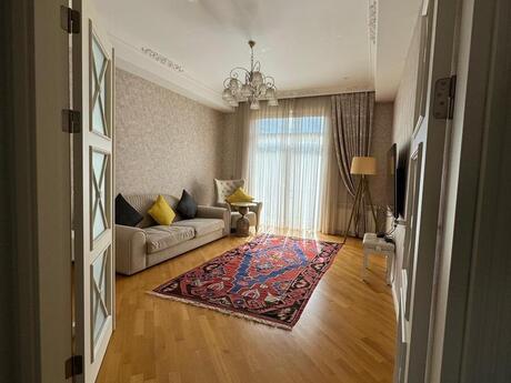 Kirayə 2 otaqlı mənzil, 95 m², Ağ şəhər: 1 500 ₼/ay 4