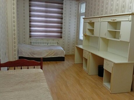 3-room apartment for rent, 121 m², Saray: 500 ₼/mo 2