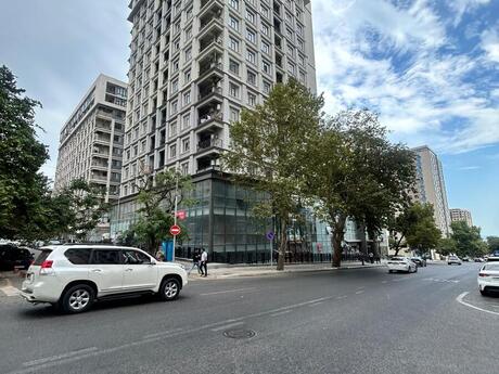 3 otaq · 109 m² · 13/18 mərtəbə, 28 May