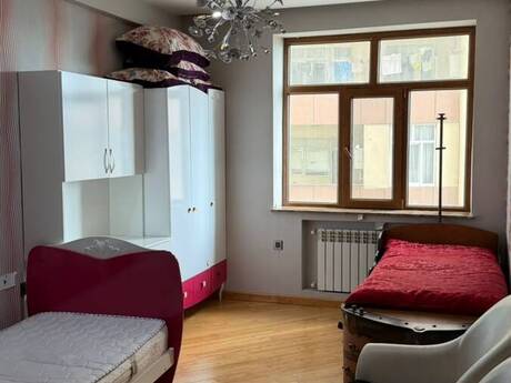 3 otaqlı mənzil, 123 m², İnşaatçılar: 285 000 ₼ 2