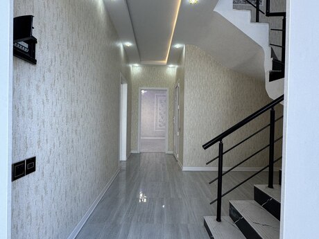4 otaqlı həyət evi, 140 m², Binə: 138 000 ₼ 5