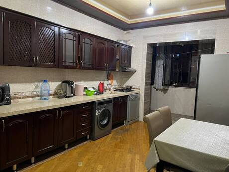 Kirayə 3 otaqlı mənzil, 140 m², Nəriman Nərimanov: 1 200 ₼/ay 2