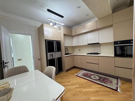 3 otaqlı mənzil, 110 m², Badamdar: 295 000 ₼ 3