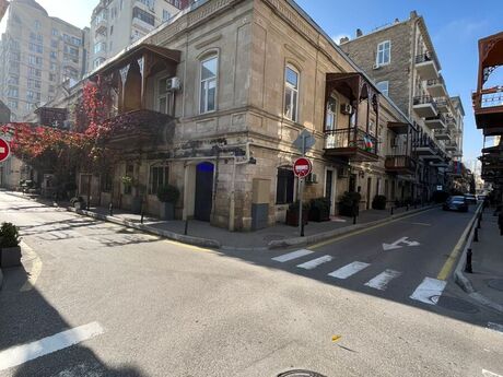 3 otaqlı mənzil, 85 m², Nizami: 310 000 ₼ 2