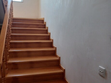 7 otaqlı həyət evi, 300 m², Ramana: 165 000 ₼ 4