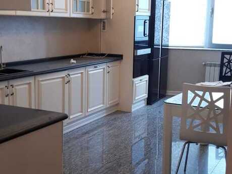 3 otaqlı mənzil, 175 m², Nizami: 500 000 ₼ 5