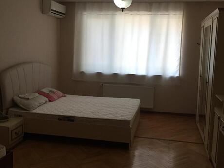2-room apartment, 60 m², Nəriman Nərimanov: 185 000 ₼ 4