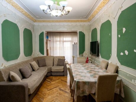 Elan №6458937 - Bakı, Elmlər Akademiyası m., 3 otaqlı, 60 m², 4/5 mərtəbə