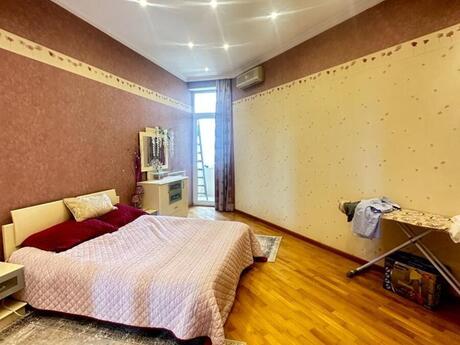 4-room apartment for rent, 200 m², Memar Əcəmi: 1 800 ₼/mo 5