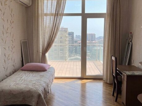 3-room apartment for rent, 101 m², Həzi Aslanov: 800 ₼/mo 4
