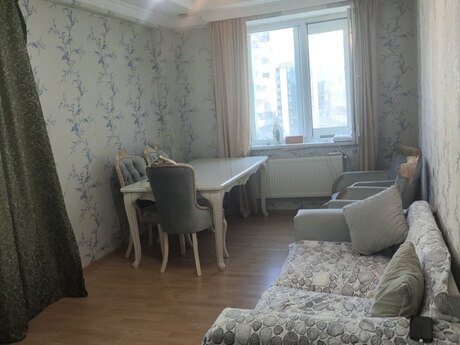 2 otaqlı mənzil, 76 m², Bakıxanov: 153 500 ₼ 2