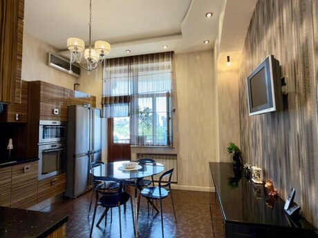 3 otaqlı mənzil, 125 m², İçəri Şəhər: 565 000 ₼ 4