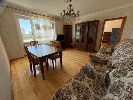 Kirayə 4 otaqlı mənzil, 100 m², Nəsimi: 1 000 ₼/ay 4