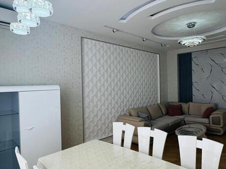 Kirayə 3 otaqlı mənzil, 120 m², Nizami: 1 300 ₼/ay 2