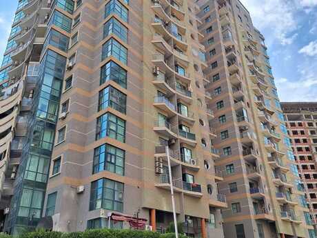 4 otaqlı mənzil, 205 m², 28 May: 480 000 ₼ 2