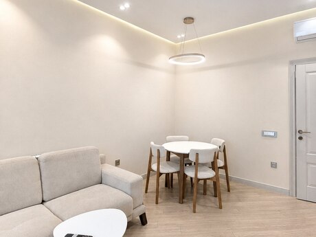 Kirayə 2 otaqlı mənzil, 85 m², Şah İsmayıl Xətai: 1 350 ₼/ay 3