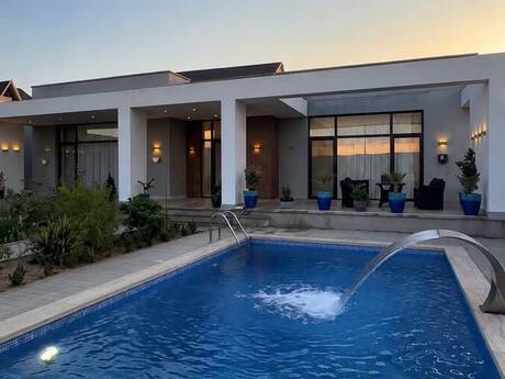 5 otaqlı həyət evi, 152 m², Şüvəlan: 305 000 ₼ 2