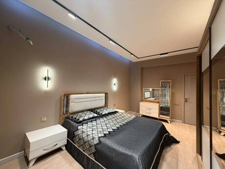 Kirayə 3 otaqlı mənzil, 120 m², Həzi Aslanov: 1 000 ₼/ay 4