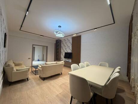 Kirayə 3 otaqlı mənzil, 120 m², Həzi Aslanov: 1 000 ₼/ay 3