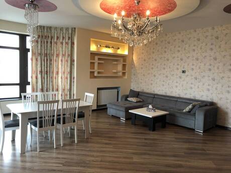 4-room apartment for rent, 187 m², Nəriman Nərimanov: 400 ₼/mo 3