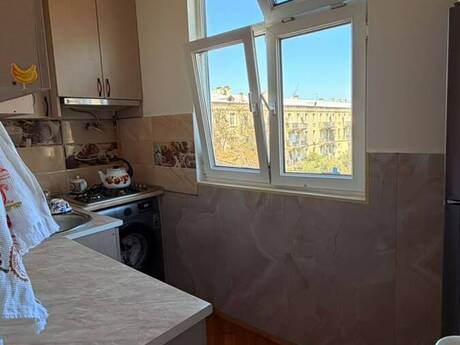 Kirayə 2 otaqlı mənzil, 50 m², Elmlər Akademiyası: 250 ₼/ay 3
