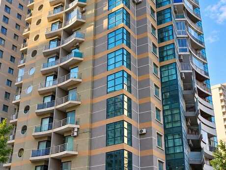 Elan №6459531 - Bakı, 28 May m., 4 otaqlı, 205 m², 7/18 mərtəbə