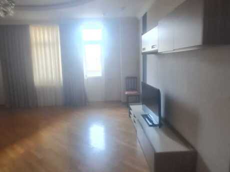 2-room apartment for rent, 120 m², 28 May: 1 000 ₼/mo 4