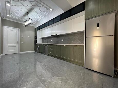 4 otaqlı mənzil, 150 m², Nərimanov: 475 000 ₼ 2