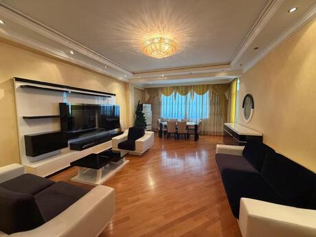 Elan №6459507 - Bakı, Nəriman Nərimanov m., 3 otaqlı, 153 m², 14/15 mərtəbə